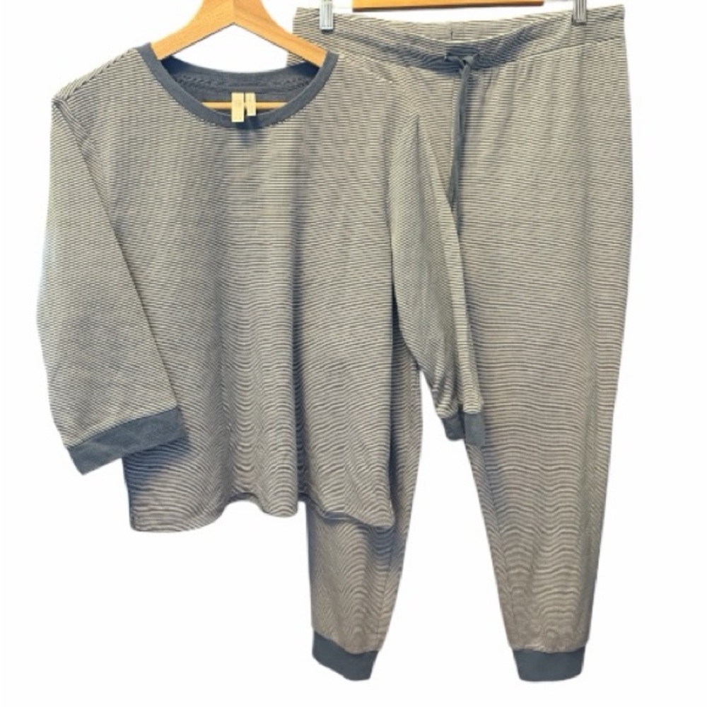 Miiyu Blue Striped 2 Piece Comfy Set